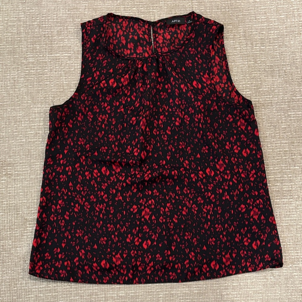 Apt. 9 Women's Red and Black Sleeveless Blouse